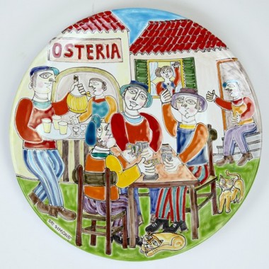 Piatto Tondo artigianale ceramica siciliana de simone DS 35 cm Briscola in Osteria PT35DS-2 Piatto Tondo artigianale ceramica siciliana de simone DS 35 cm Briscola in Osteria PT35DS-2